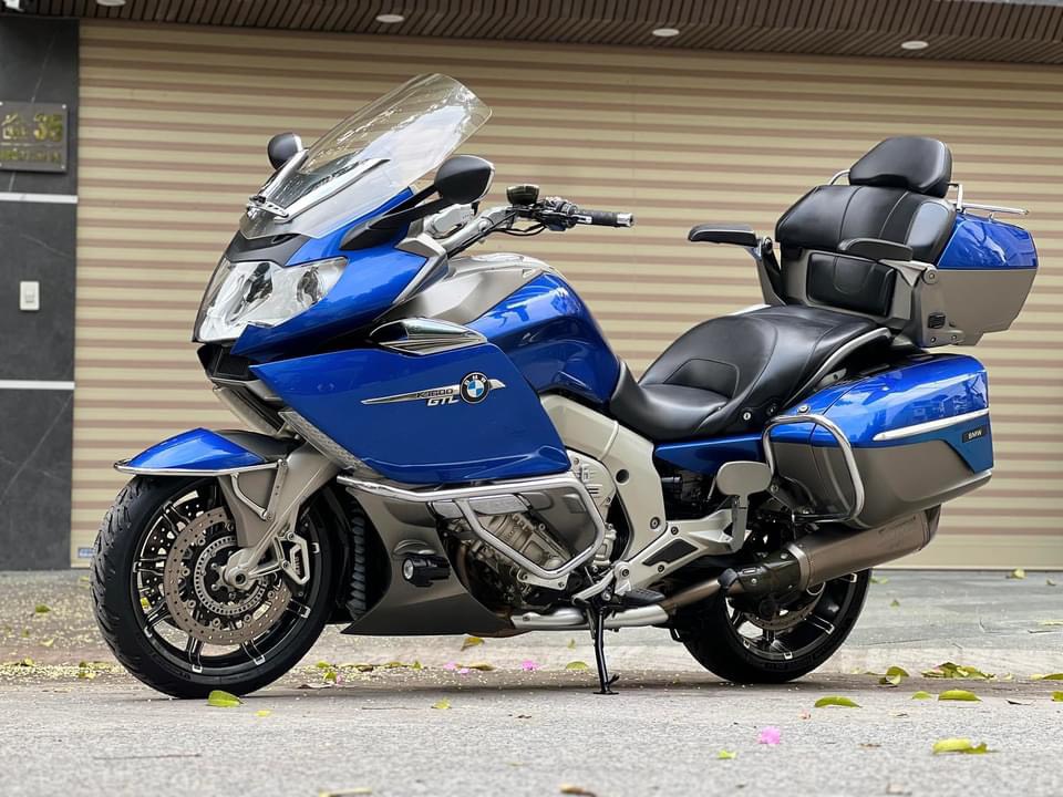 BMW K1600